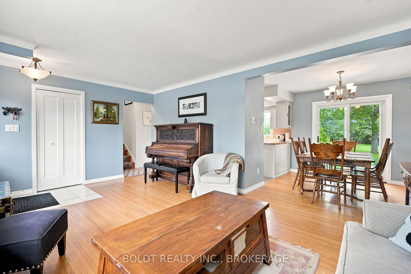 1452 Cataract Road • Thorold, ON photo 9