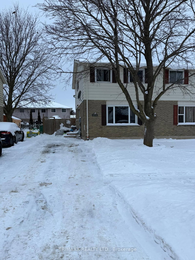 1086 CANFIELD Crescent