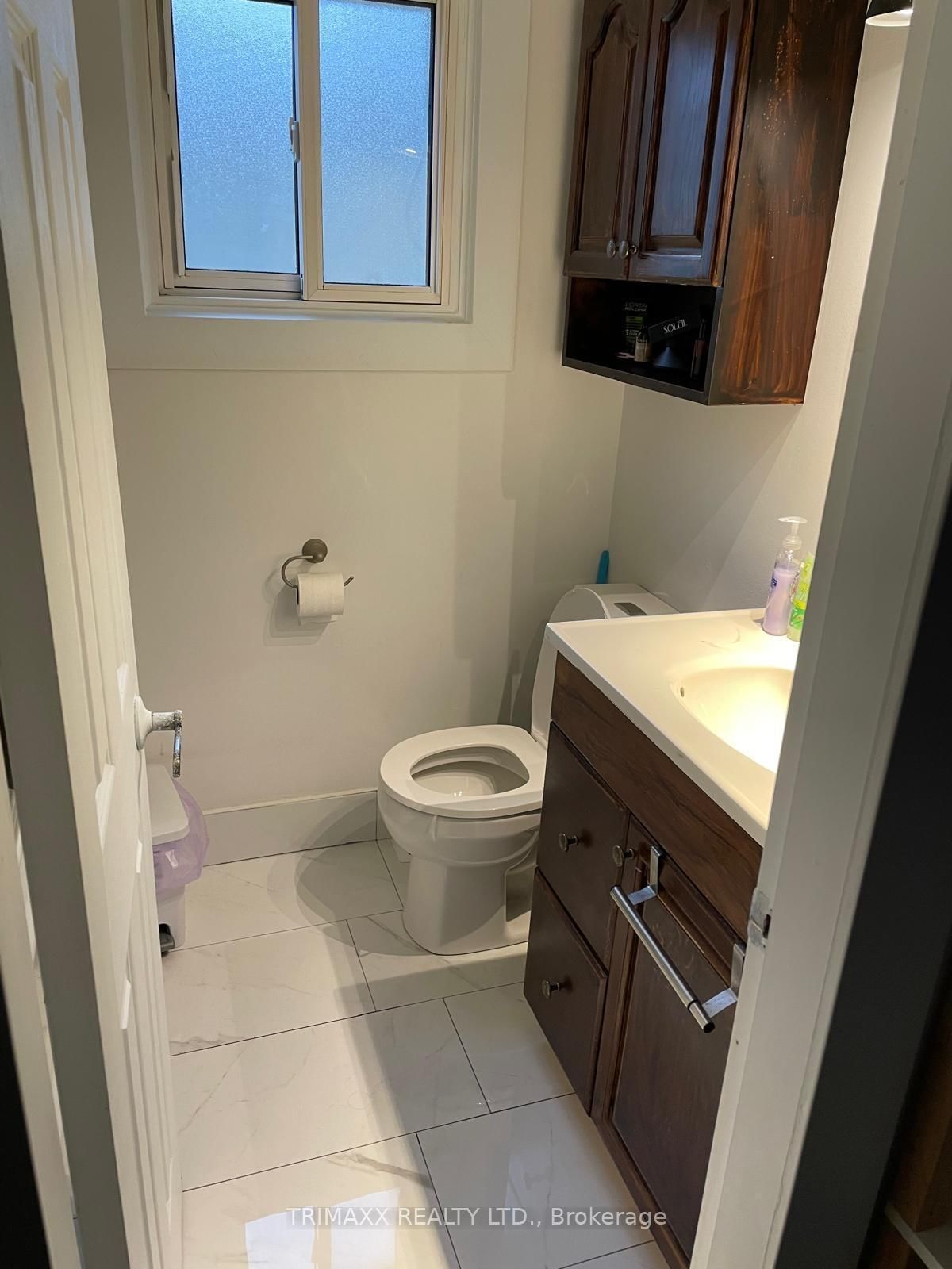 1086 CANFIELD Crescent • Woodstock, ON photo 13