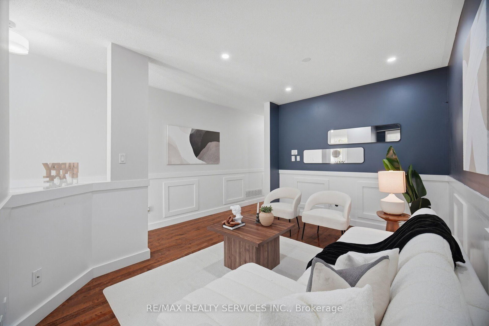 5 Westhampton Way • Hamilton, ON photo 12