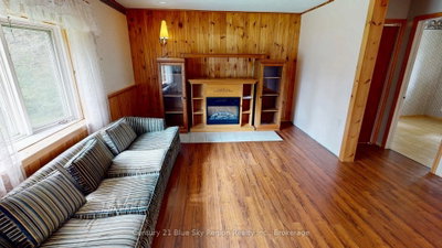76 S. Horn Lake Road • Burk's Falls, ON photo 5