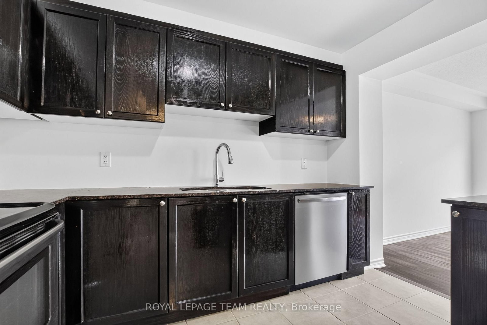 217 Conifer Creek Circle • Ottawa, ON photo 21