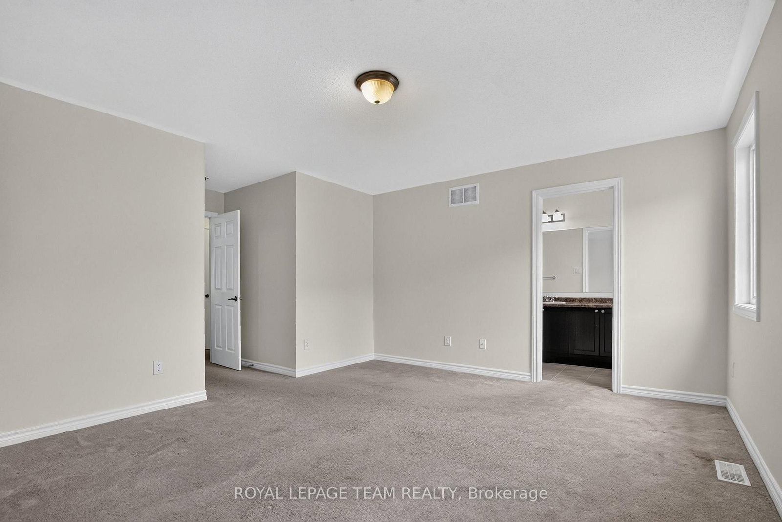 217 Conifer Creek Circle • Ottawa, ON photo 31
