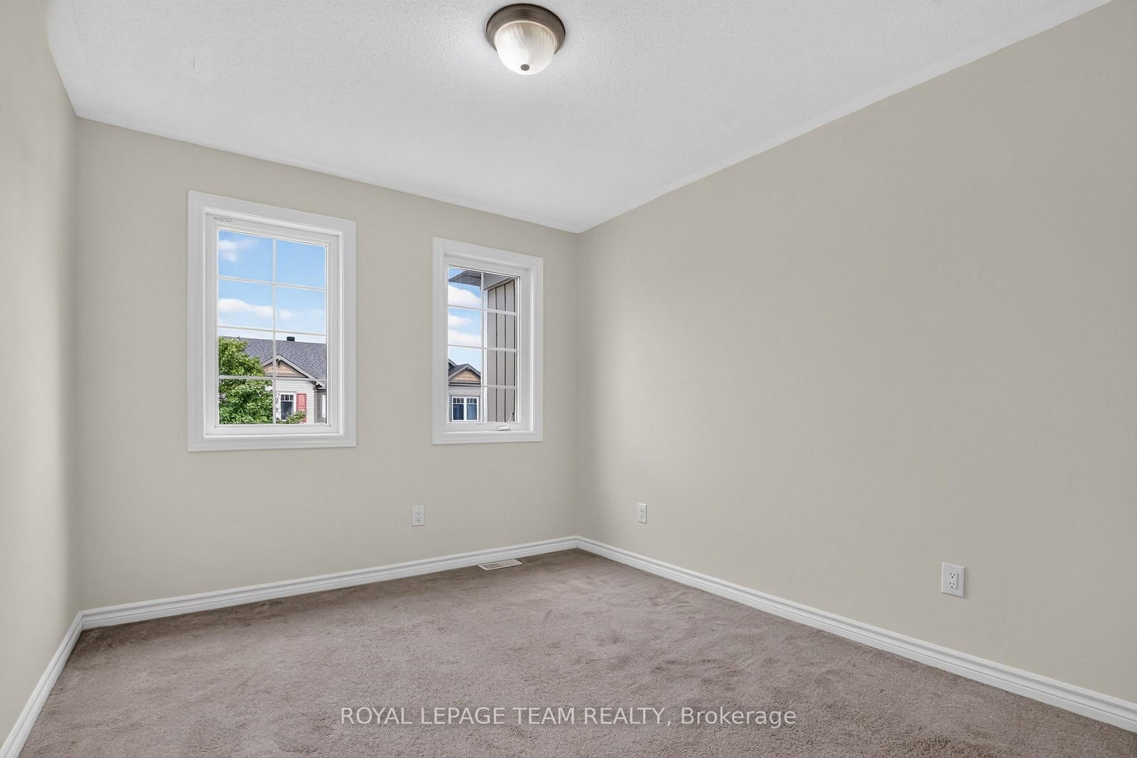 217 Conifer Creek Circle • Ottawa, ON photo 36