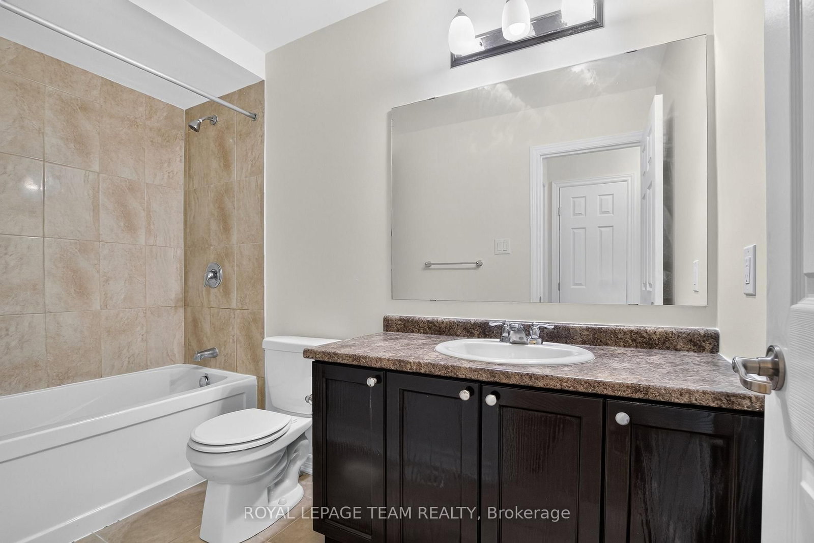 217 Conifer Creek Circle • Ottawa, ON photo 39