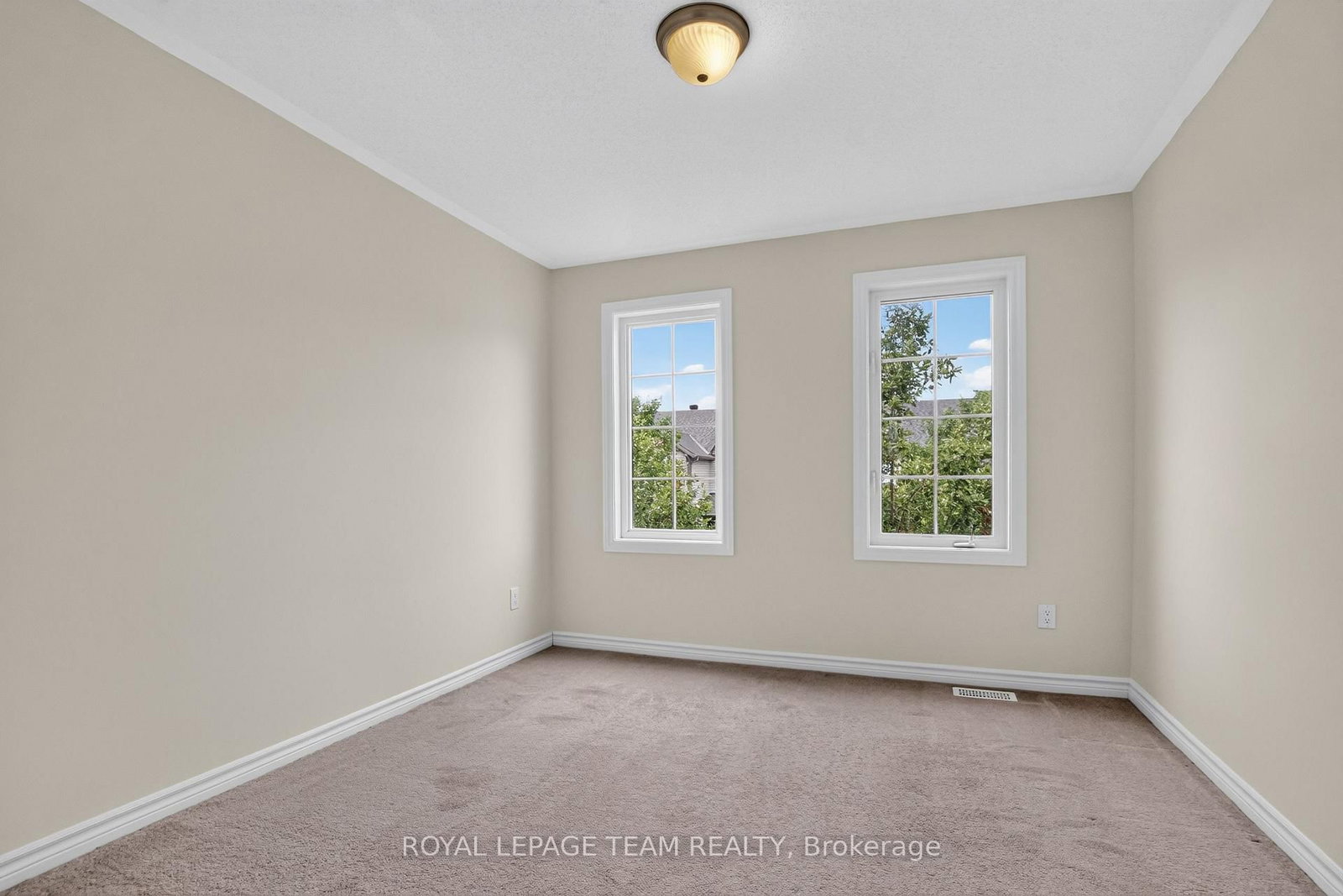 217 Conifer Creek Circle • Ottawa, ON photo 42