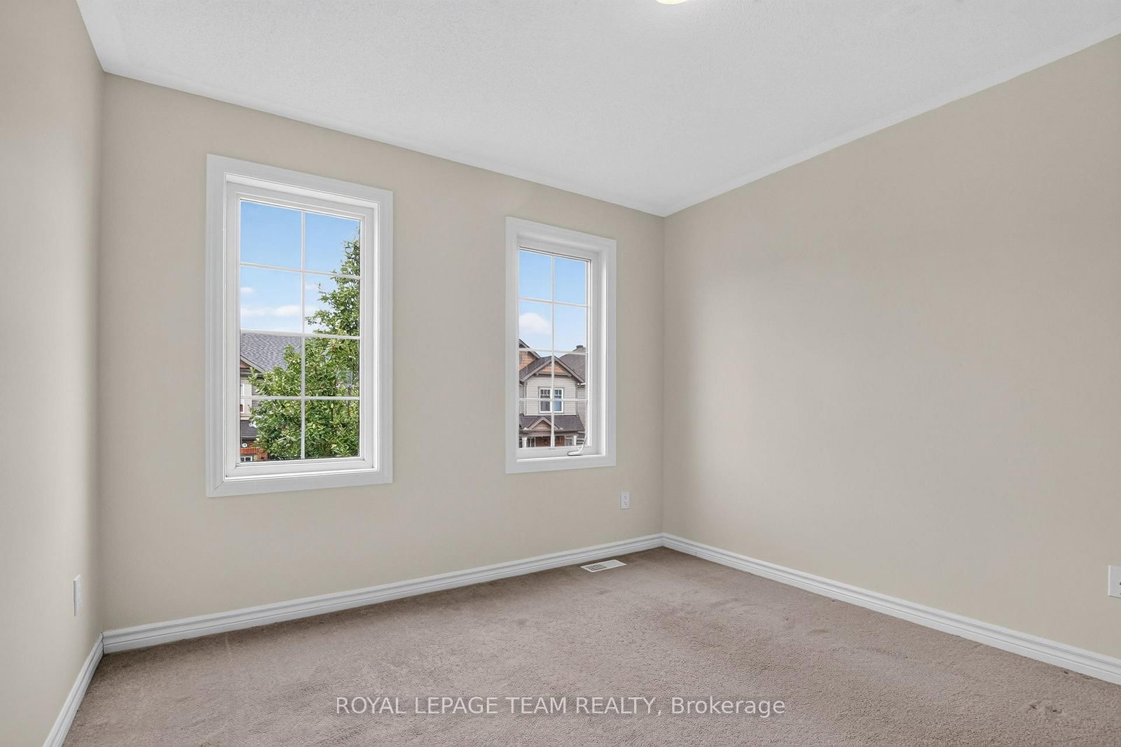 217 Conifer Creek Circle • Ottawa, ON photo 43
