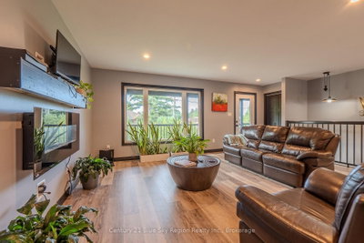 39 Tupper Drive • North Bay, ON photo 4