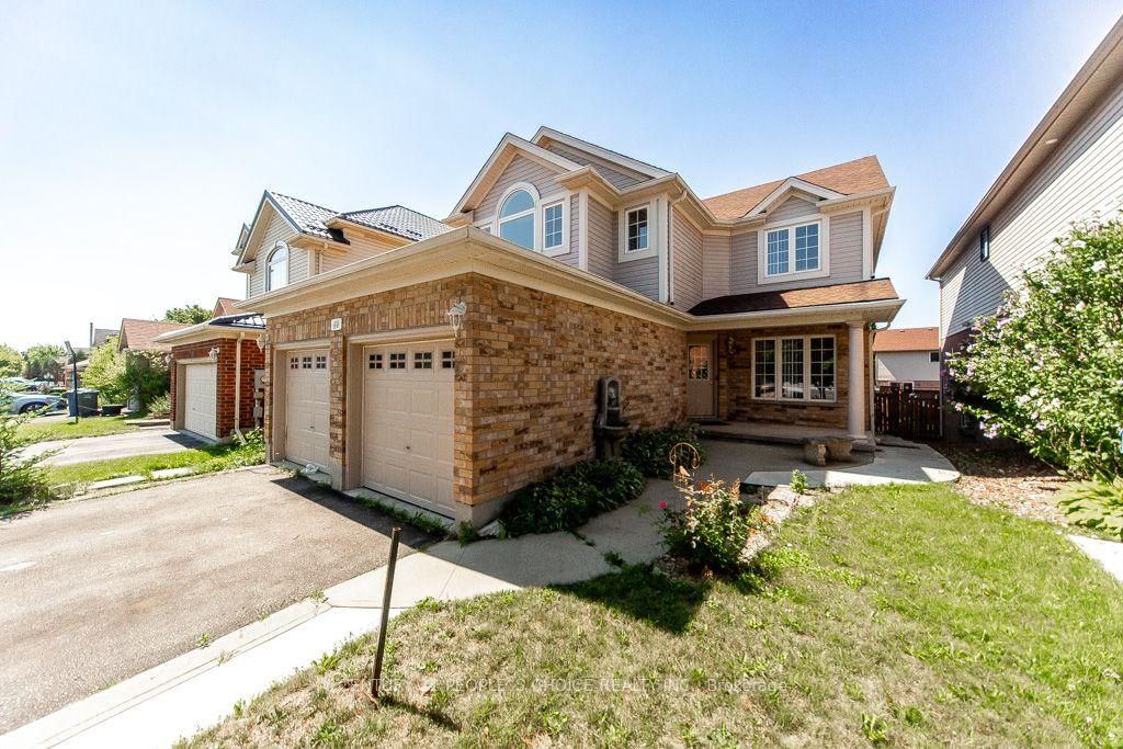 64 Milson Crescent • Guelph, ON photo 2