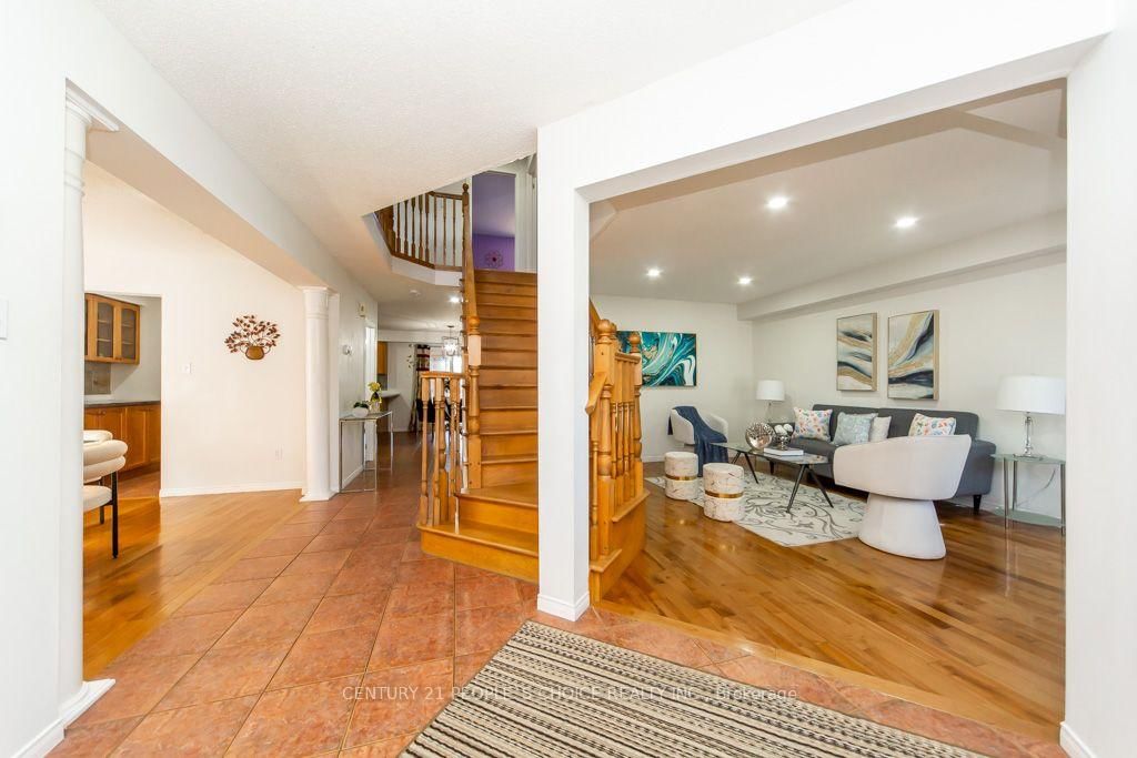 64 Milson Crescent • Guelph, ON photo 6