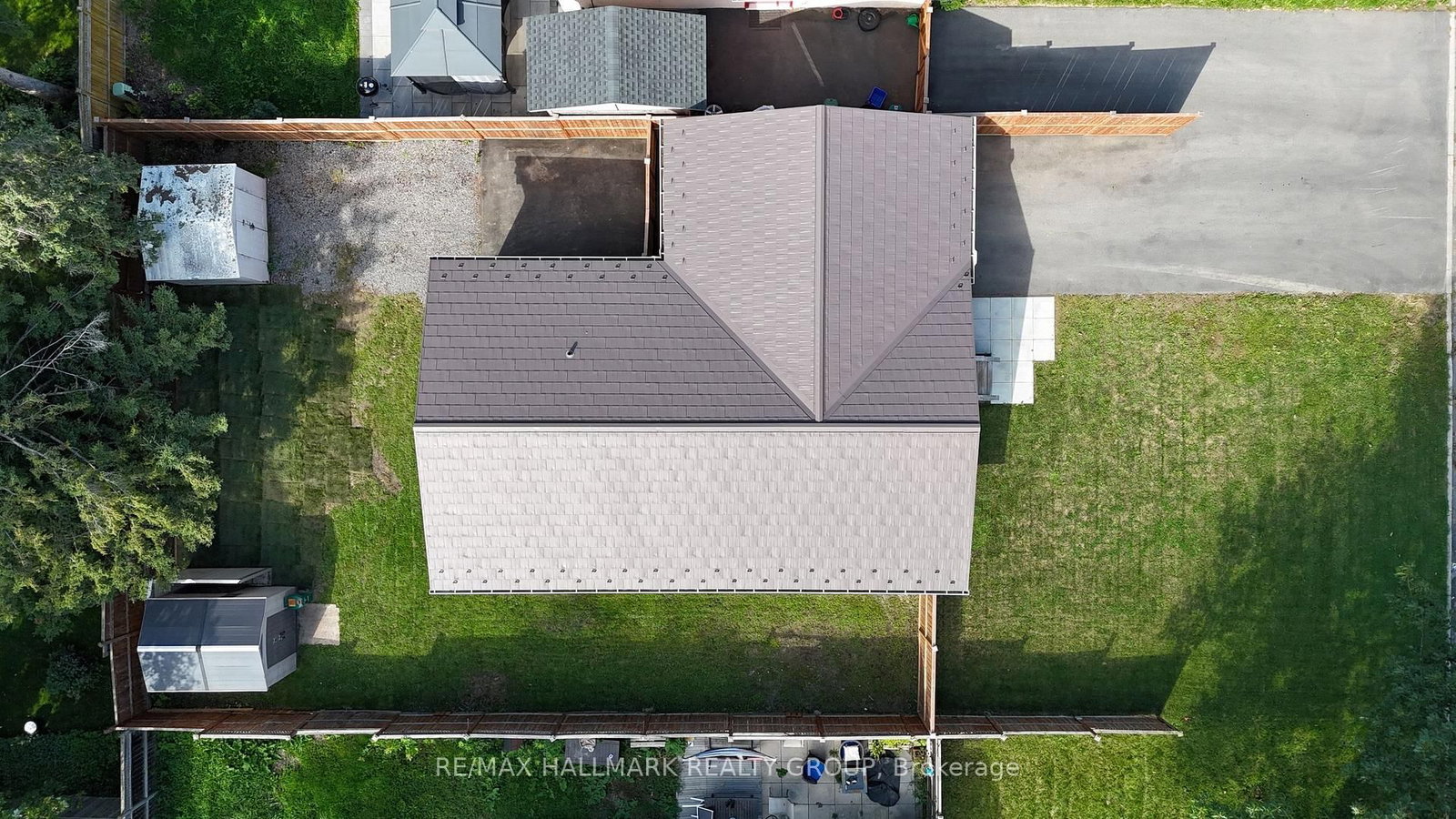 221 Castlefrank Road • Kanata, ON photo 41