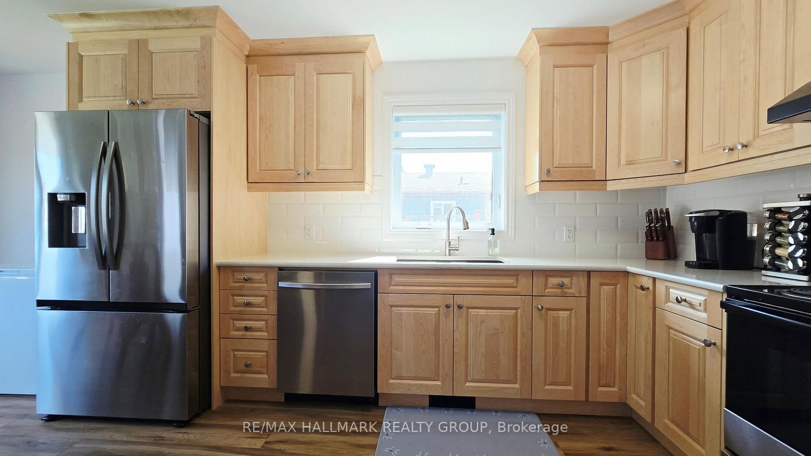 221 Castlefrank Road • Kanata, ON photo 8
