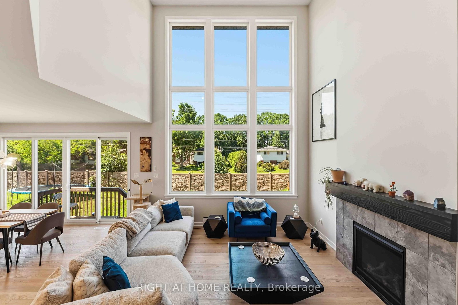 730 Kirkham Crescent • Richmond, ON photo 6