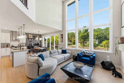 730 Kirkham Crescent • Richmond, ON photo 7