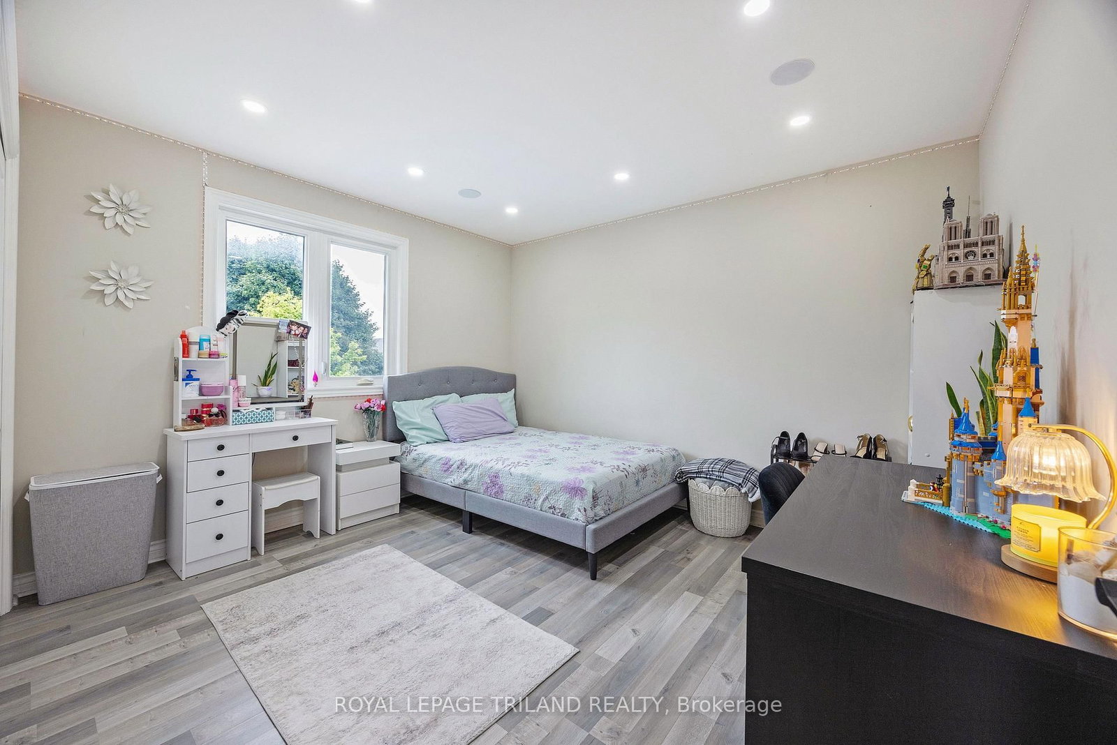 202 Pine Valley Drive • London South, ON photo 21