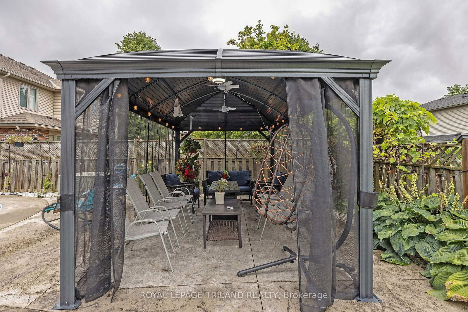 202 Pine Valley Drive • London South, ON photo 35