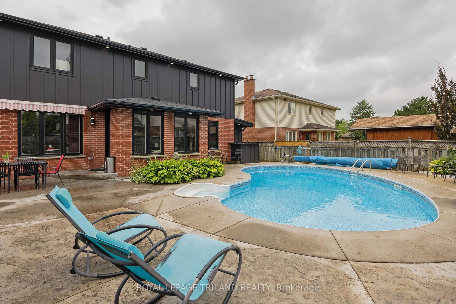 202 Pine Valley Drive • London South, ON photo 37
