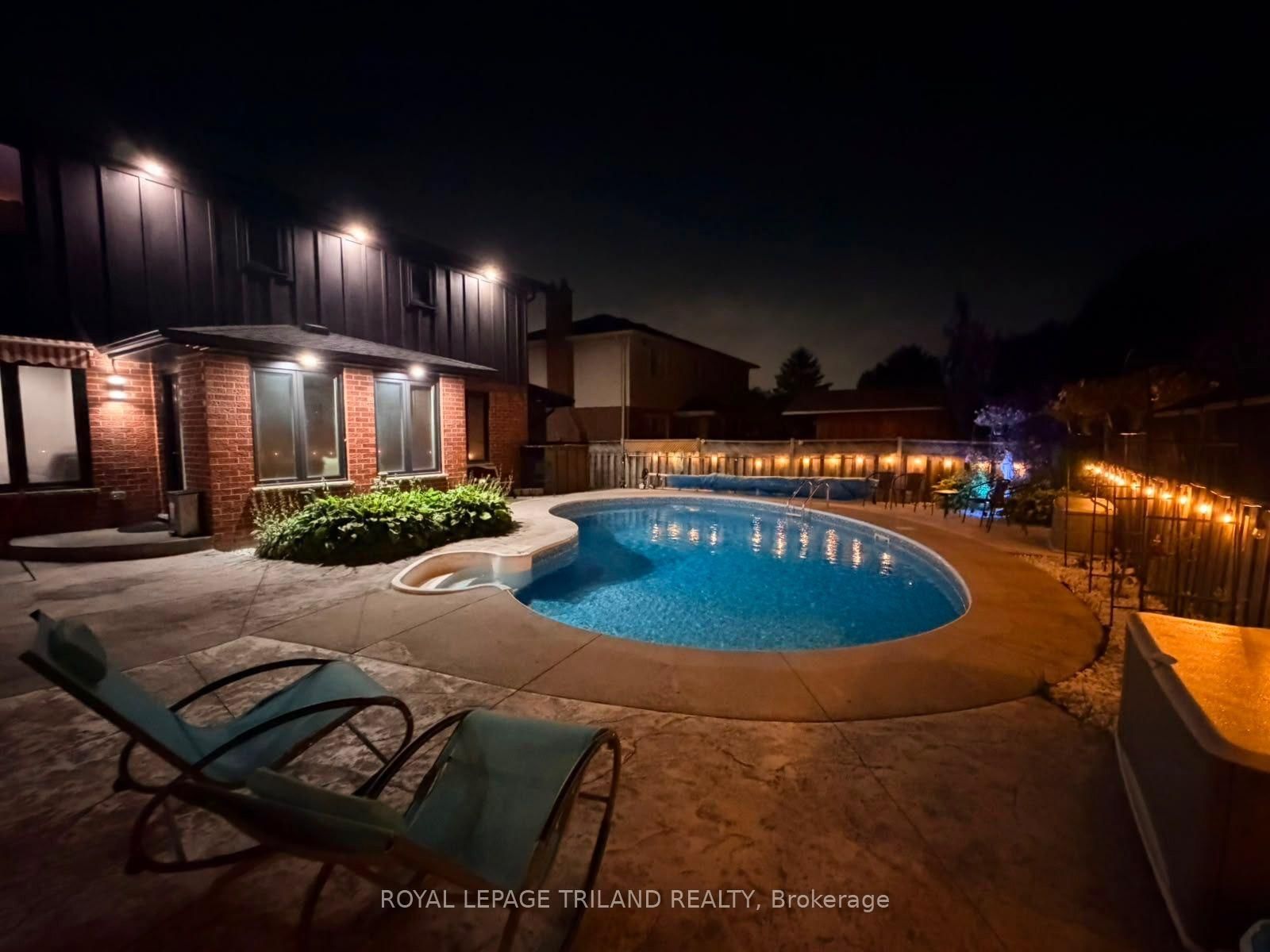 202 Pine Valley Drive • London South, ON photo 43