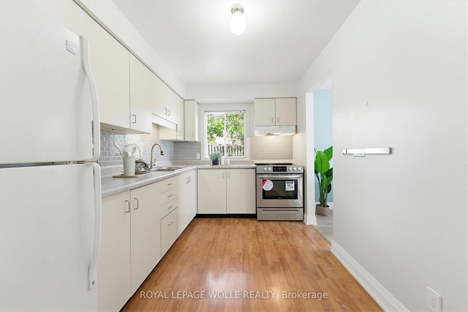 30 Hugo Crescent • #110 • Kitchener, ON photo 4