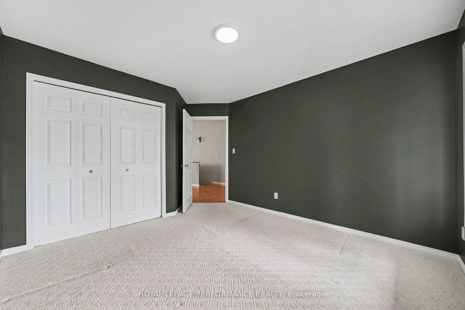 19 Settlers Ridge Way • Ottawa, ON photo 17