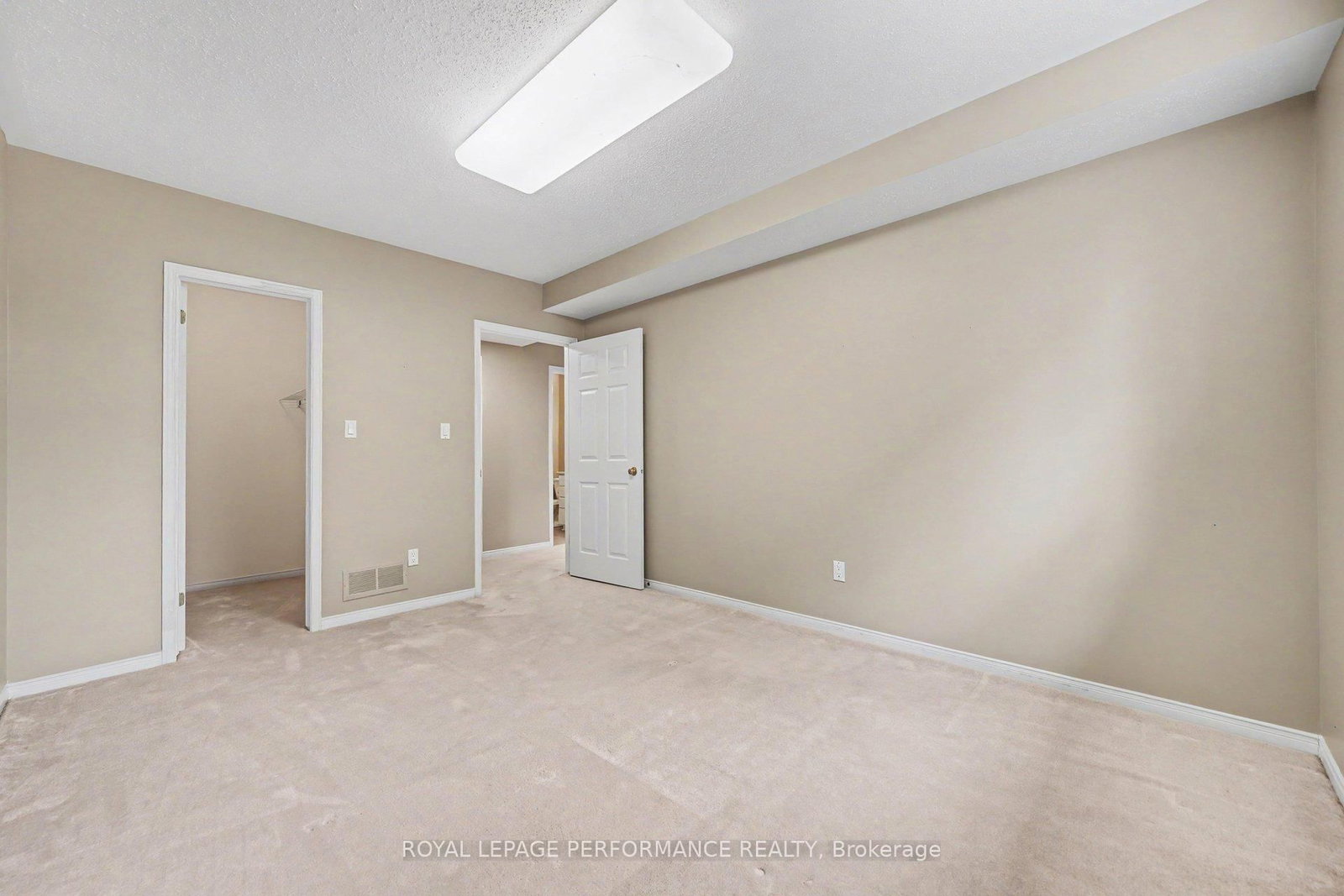 19 Settlers Ridge Way • Ottawa, ON photo 24