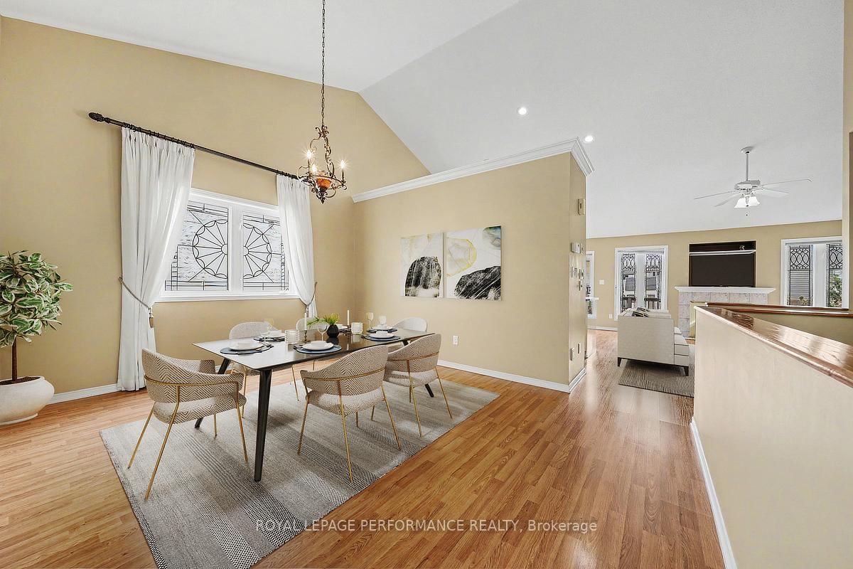 19 Settlers Ridge Way • Ottawa, ON photo 5