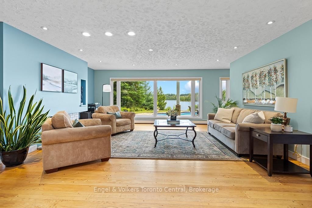 684131 SIDEROAD 30 • Chatsworth, ON photo 12