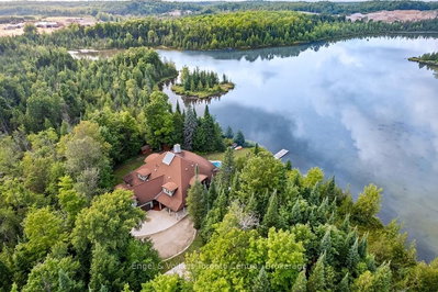 684131 SIDEROAD 30 • Chatsworth, ON photo 2