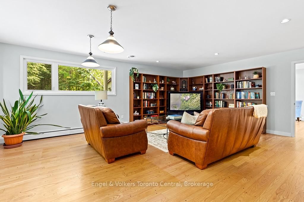 684131 SIDEROAD 30 • Chatsworth, ON photo 21