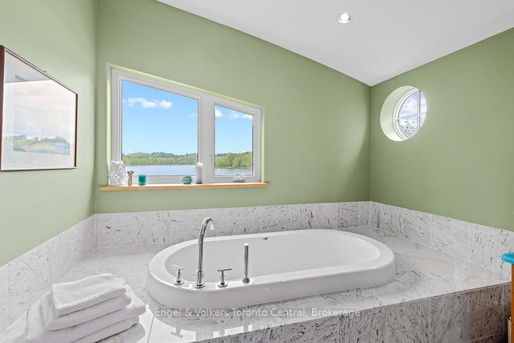 684131 SIDEROAD 30 • Chatsworth, ON photo 29