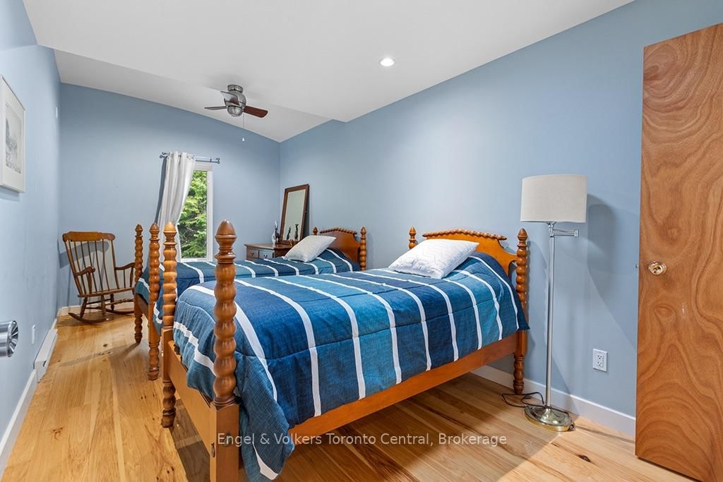 684131 SIDEROAD 30 • Chatsworth, ON photo 36