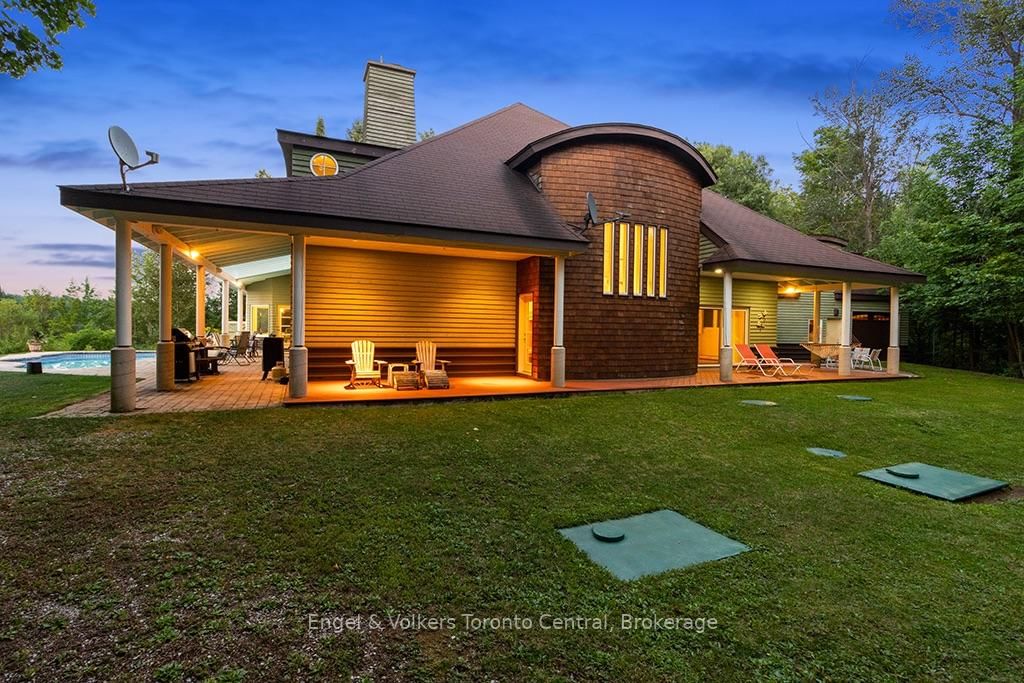 684131 SIDEROAD 30 • Chatsworth, ON photo 43