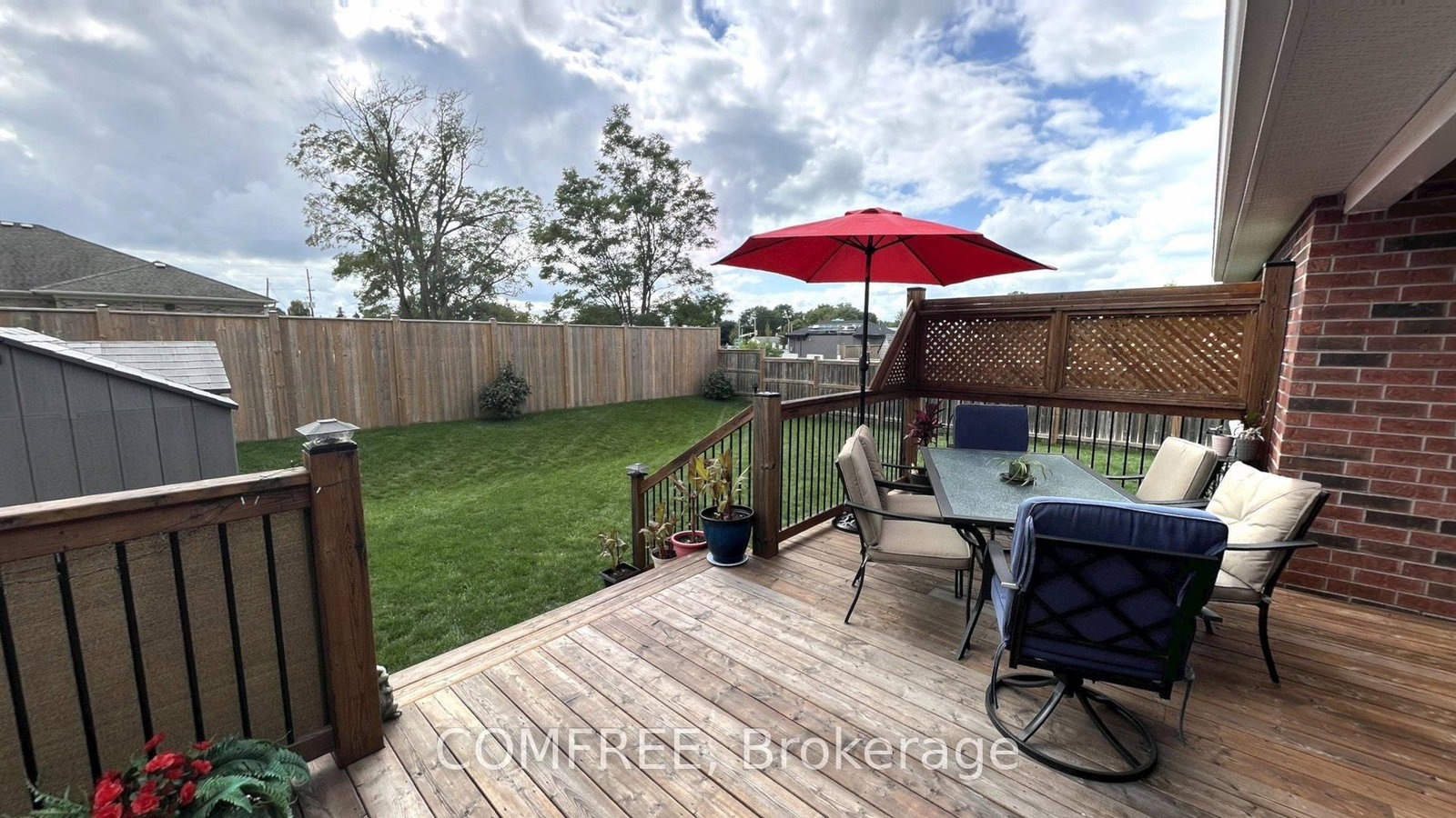 145 Spencer Avenue • Lucan Biddulph, ON photo 21