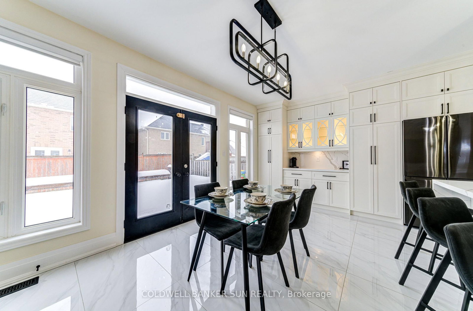 33 Ellis Crescent • Kawartha Lakes, ON photo 24
