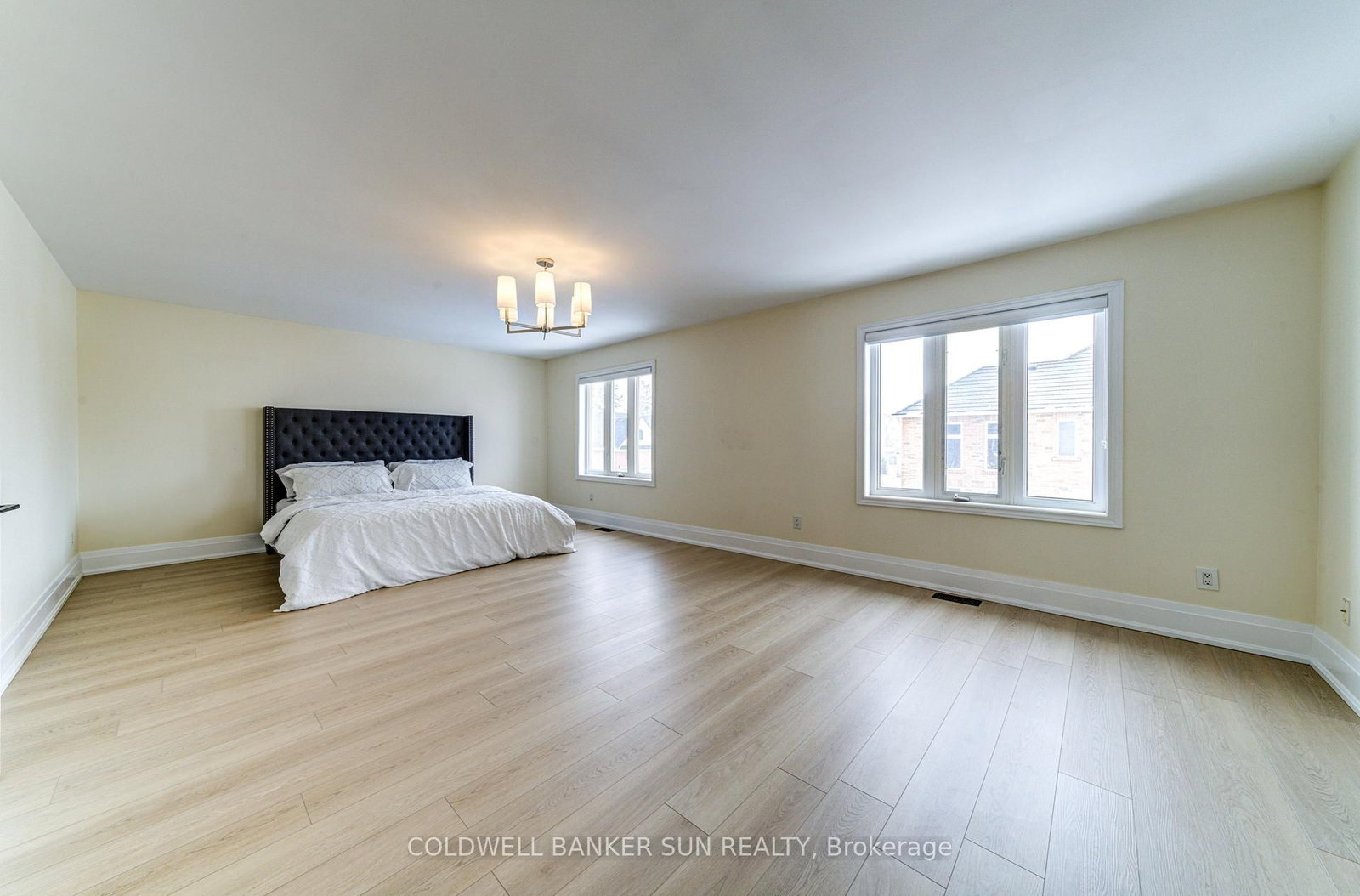 33 Ellis Crescent • Kawartha Lakes, ON photo 41