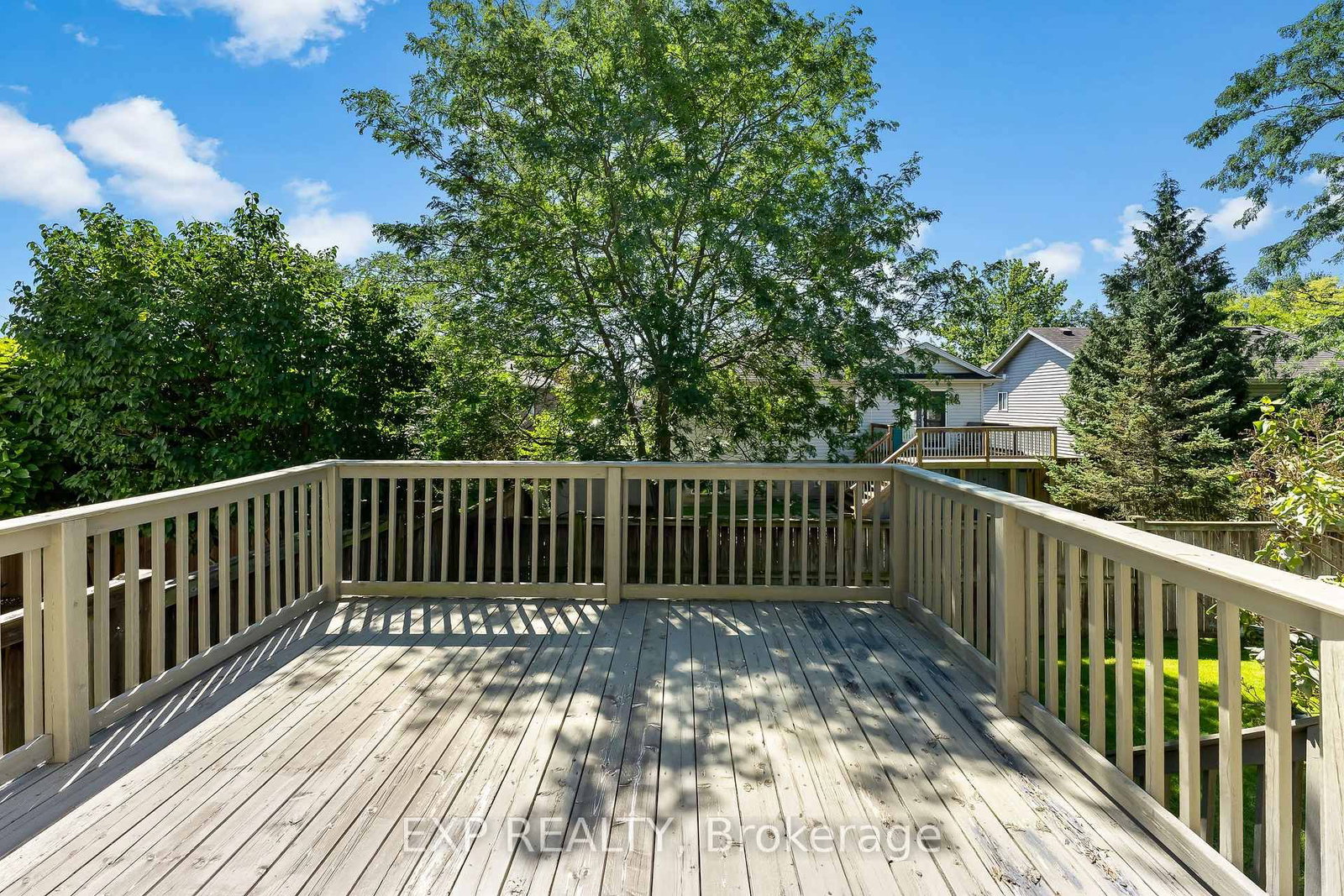 120 REDWOOD Court • Welland, ON photo 29