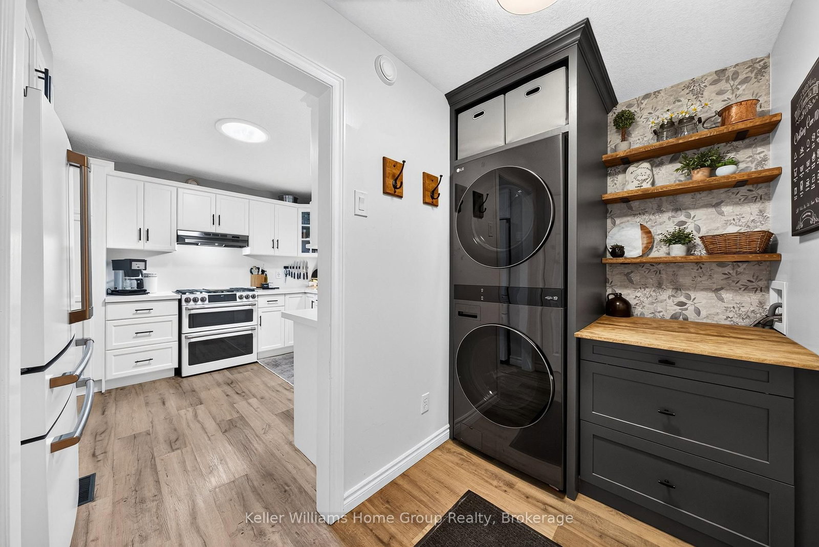 111 Halls Drive • Centre Wellington, ON photo 21