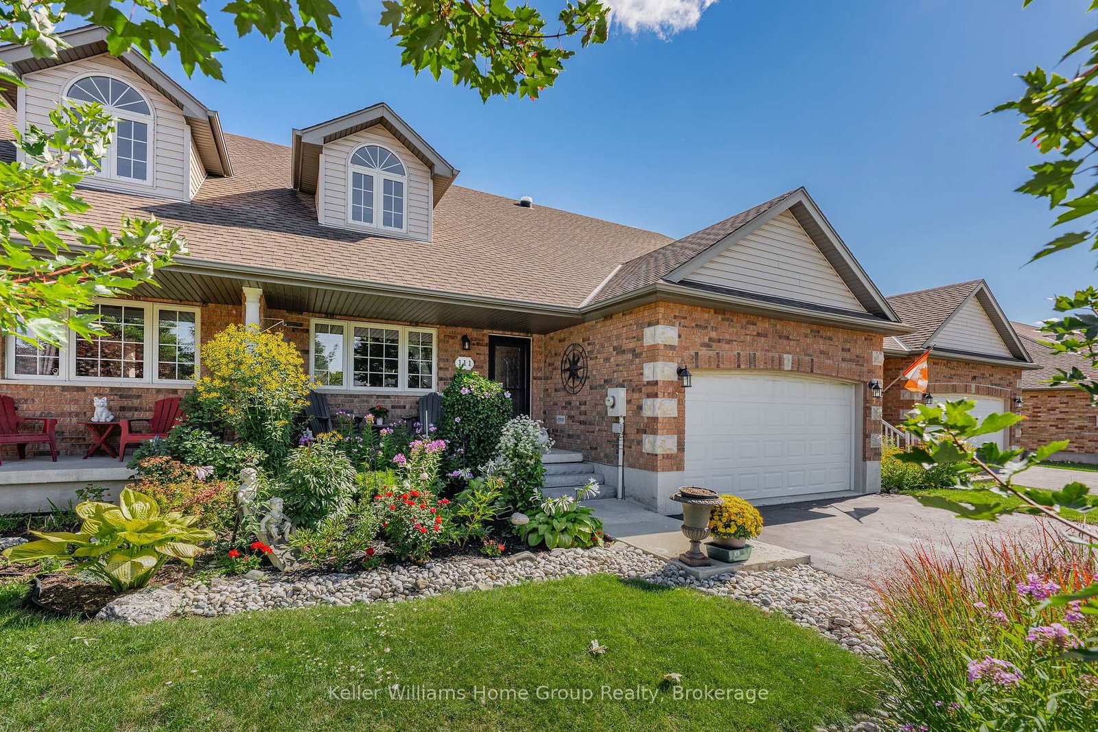 111 Halls Drive • Centre Wellington, ON photo 3