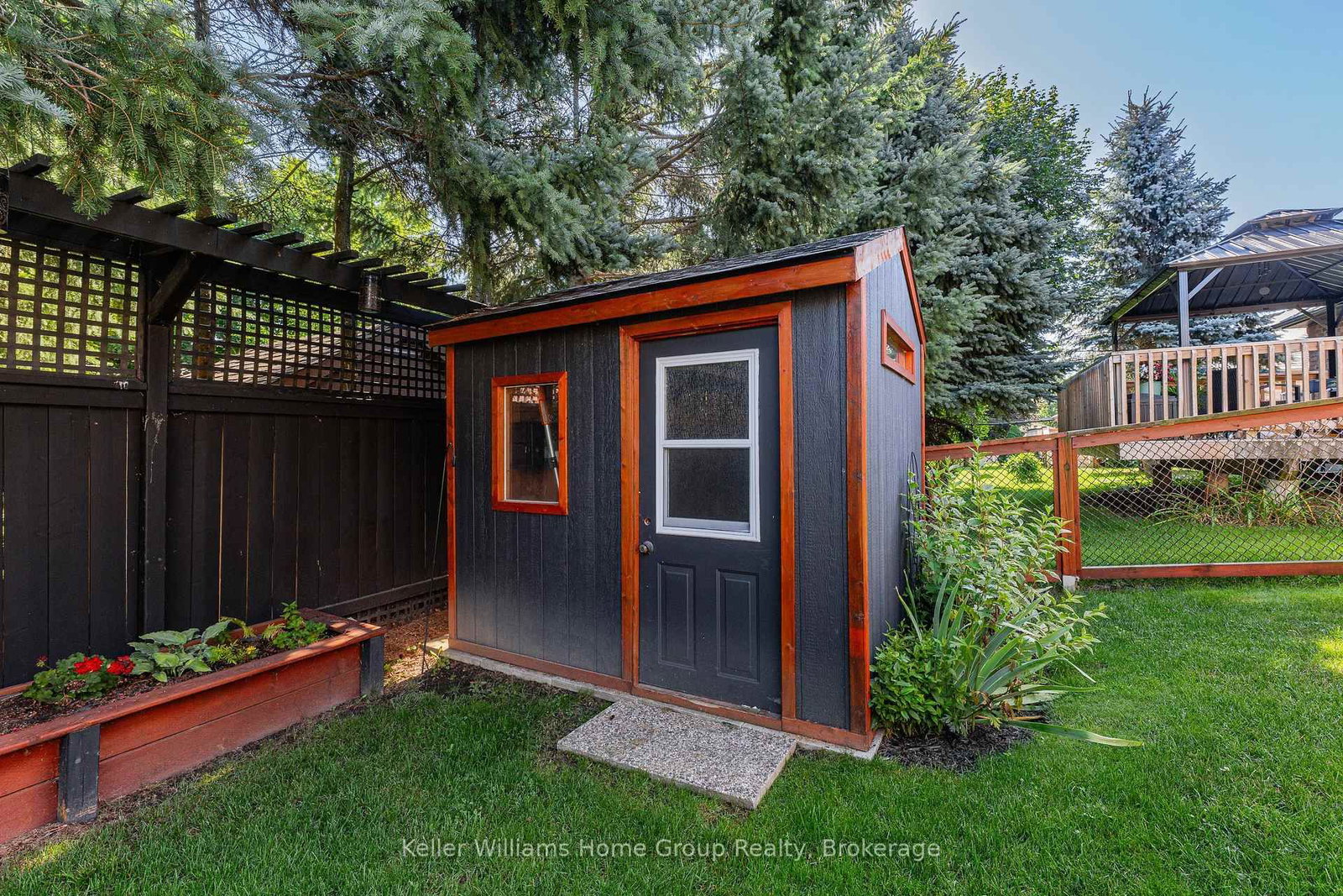 111 Halls Drive • Centre Wellington, ON photo 46