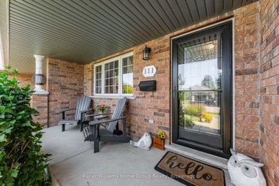 111 Halls Drive • Centre Wellington, ON photo 5