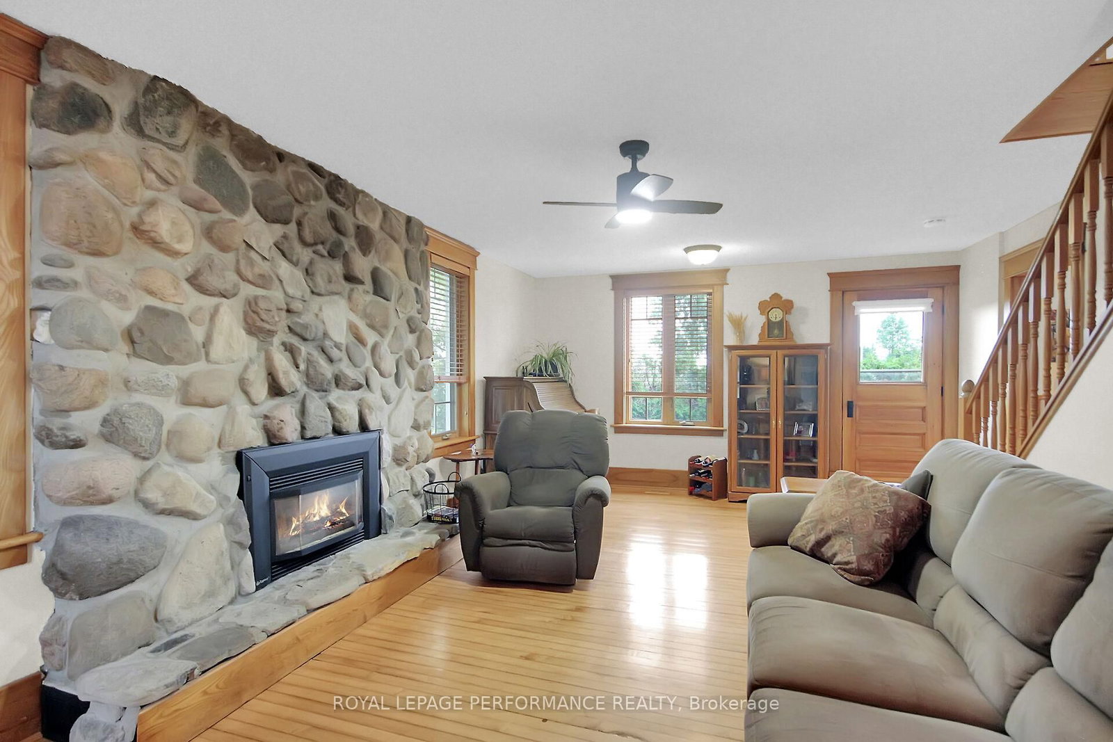 9374 Marvelville Road • Metcalfe, ON photo 20