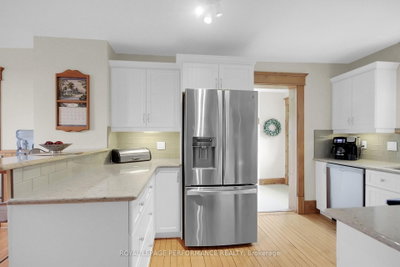9374 Marvelville Road • Metcalfe, ON photo 8