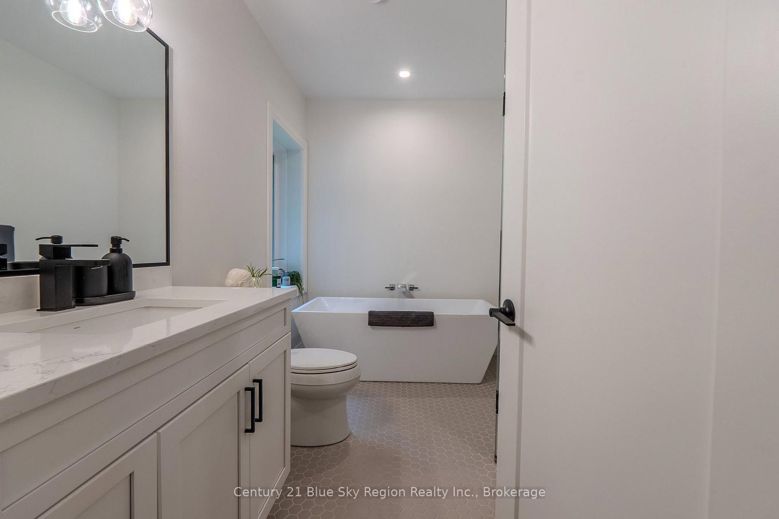 66 Hurtubise Road • East Ferris, ON photo 20