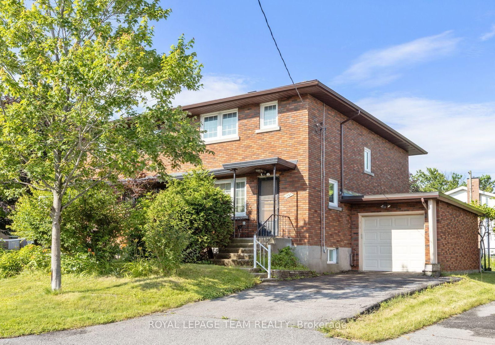 Semi-Detached House for sale at 1020 RIDDELL Avenue, Ottawa, Ontario, K2C 2J5 - Braemar Park - MLS: X13727648