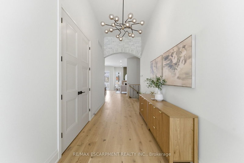 15 Oakley Dr photo 4