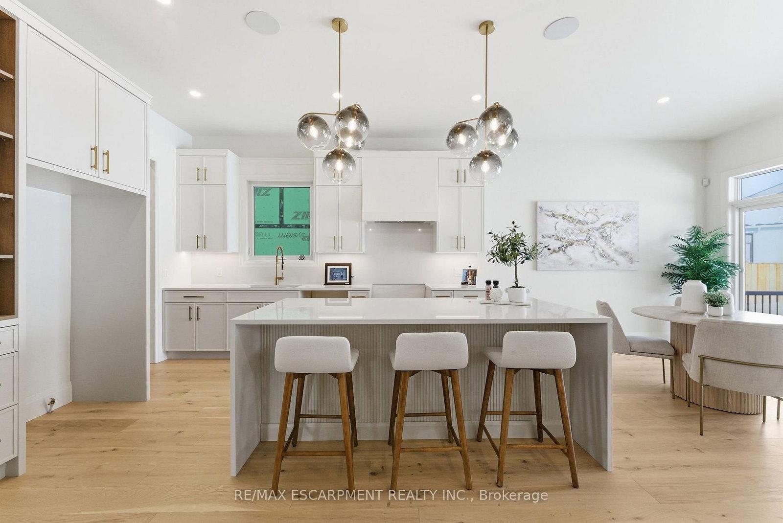 15 Oakley Drive • Niagara-on-the-Lake, ON photo 5