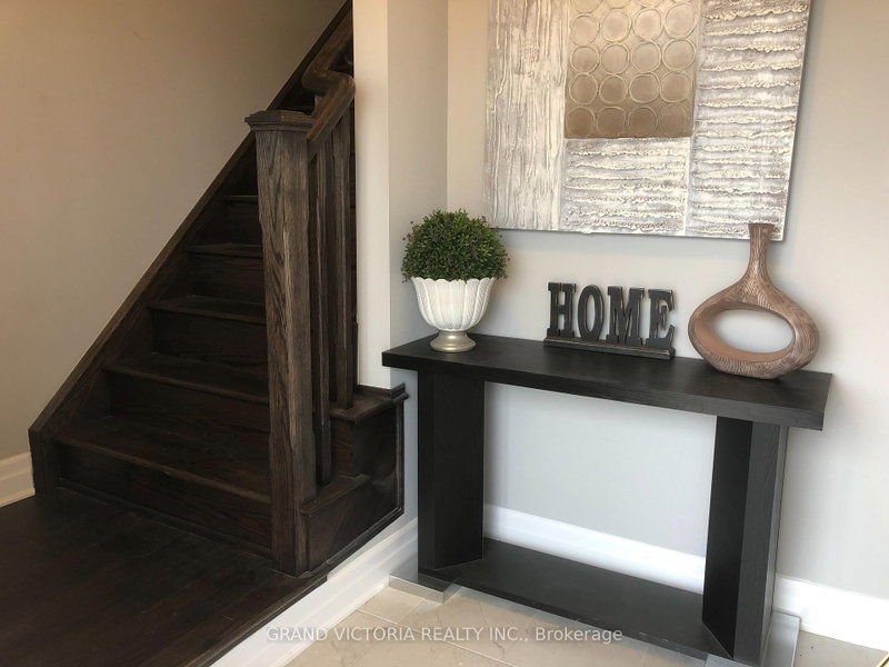 10 - 22 Spring Creek Drive