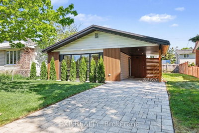 1273 Ridgemont Avenue • Ottawa, ON photo 2