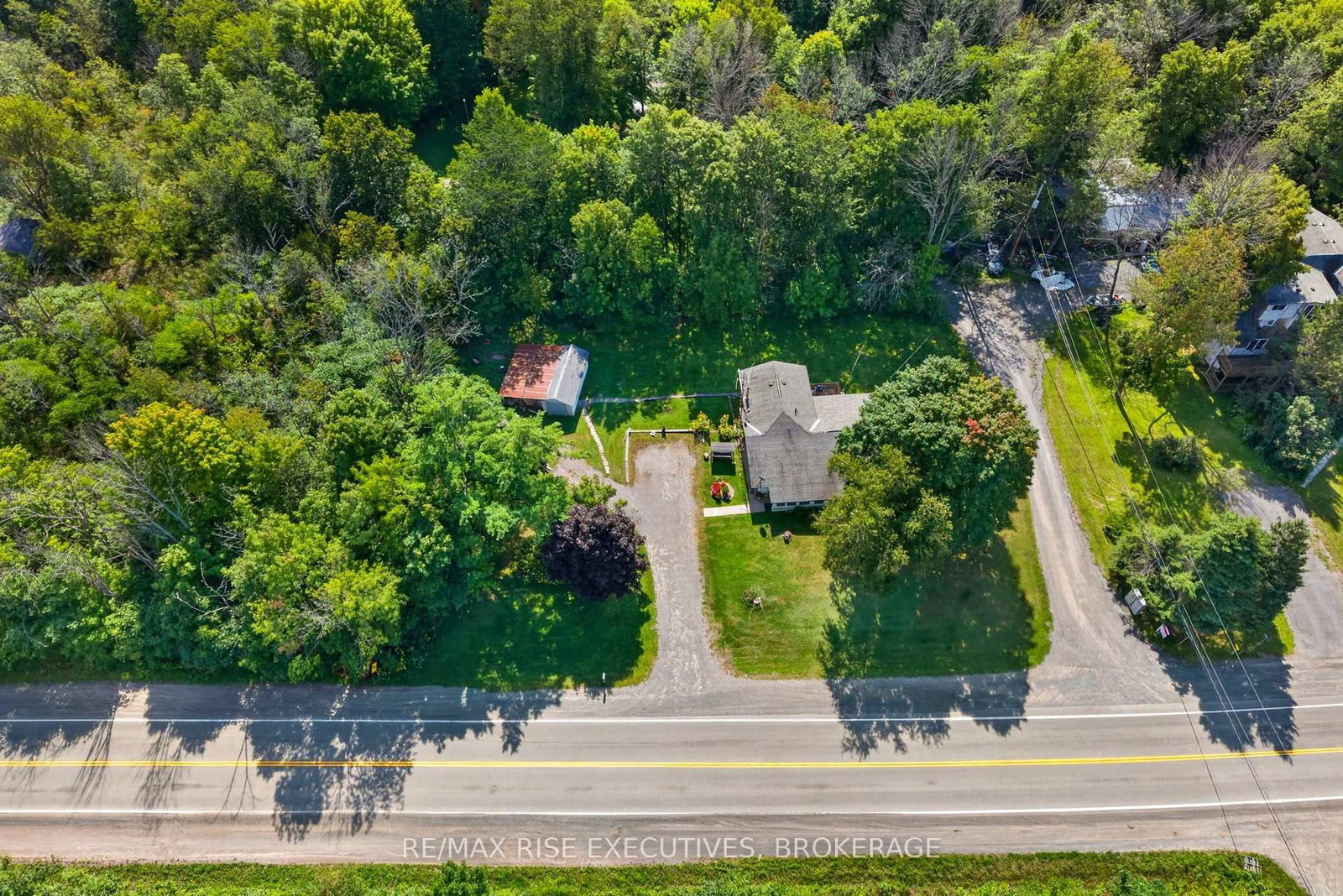 6900 Perth Road • Perth Road, ON photo 31