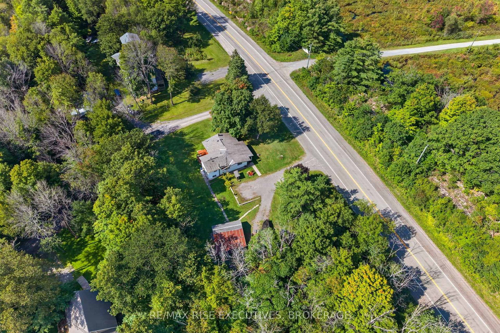 6900 Perth Road • Perth Road, ON photo 32